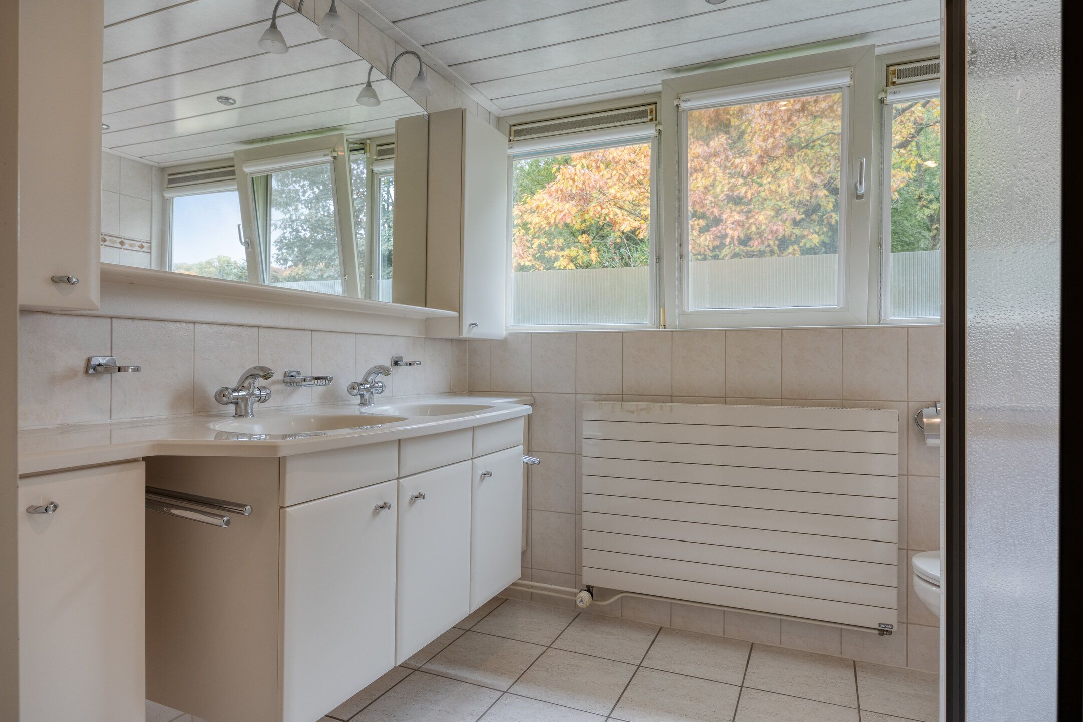 Foto 24 van Tusseler 113