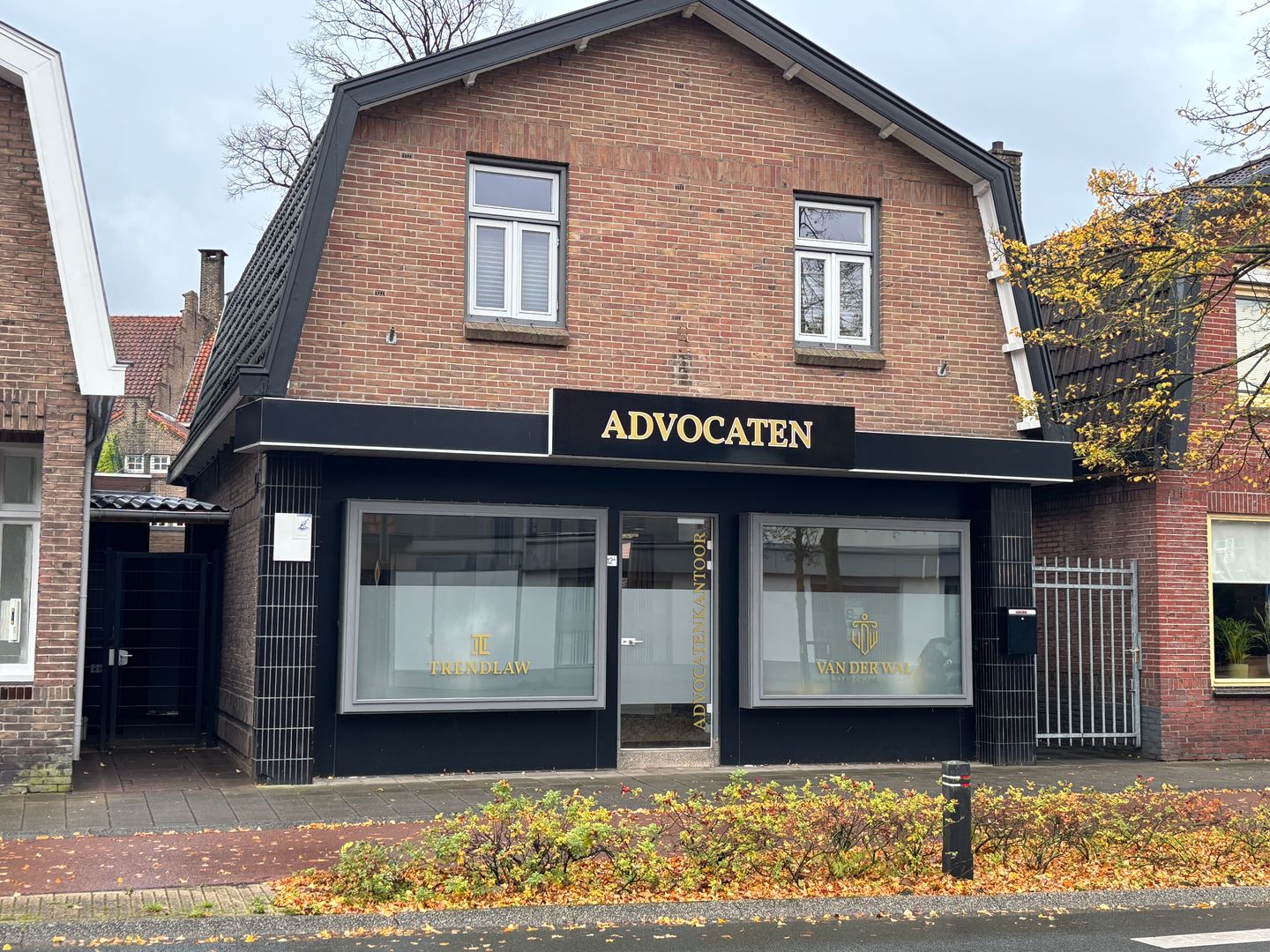 Bekijk foto 1 van Oldenzaalsestraat 212