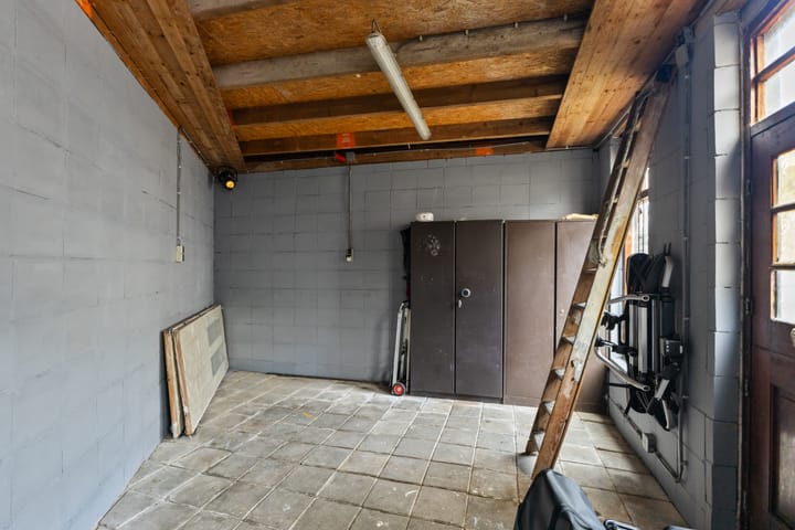 Photo 21 of Javastraat 104