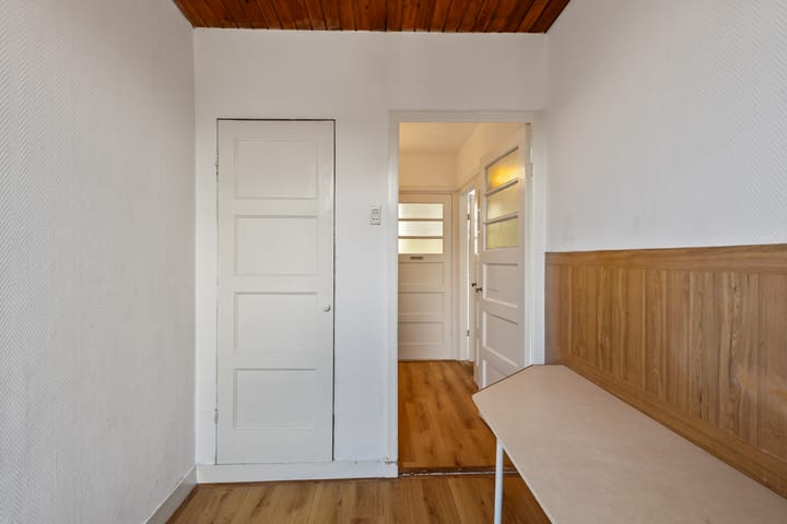 Photo 28 of Javastraat 104