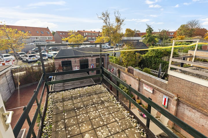 Photo 31 of Javastraat 104