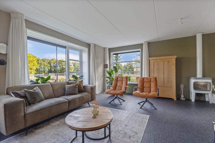 Foto 10 van Sergeant 24