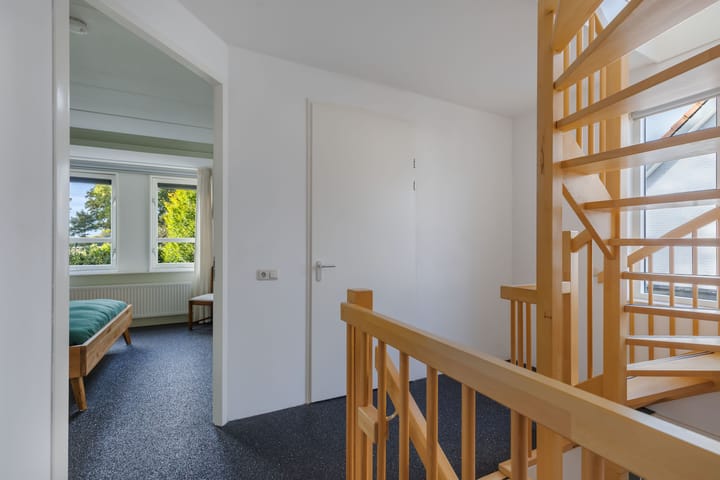 Foto 20 van Sergeant 24