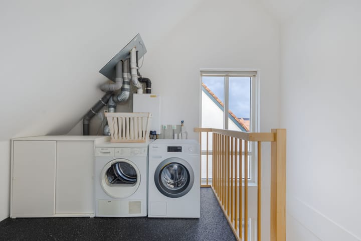 Foto 32 van Sergeant 24