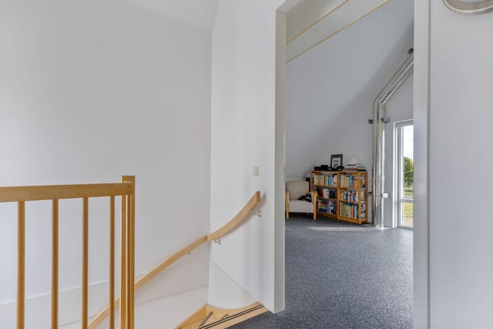 Foto 33 van Sergeant 24