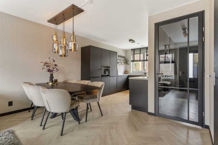 Foto 9 van Rijksstraatweg 102-P