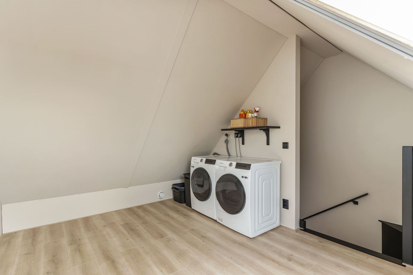 Foto 29 van Rijksstraatweg 102-P