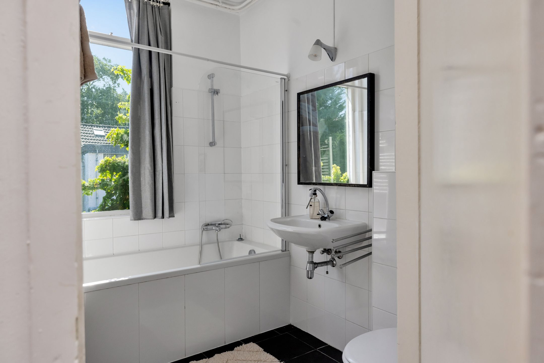 Foto 42 van Zuid Brouwersstraat 4