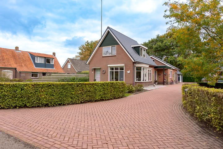 Photo 4 of Stationsweg 74