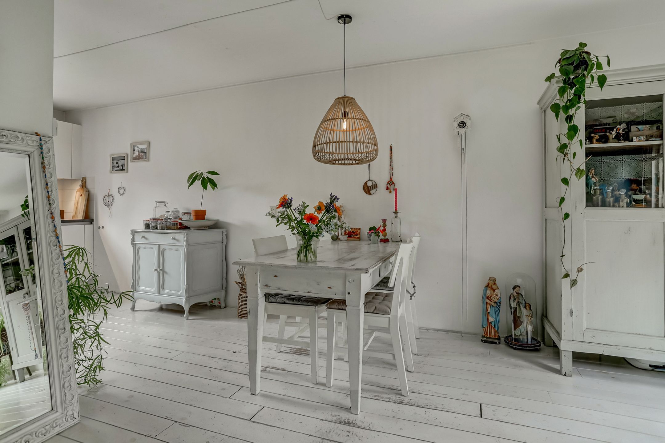 Foto 9 van Zusters van Orthenpoort 16