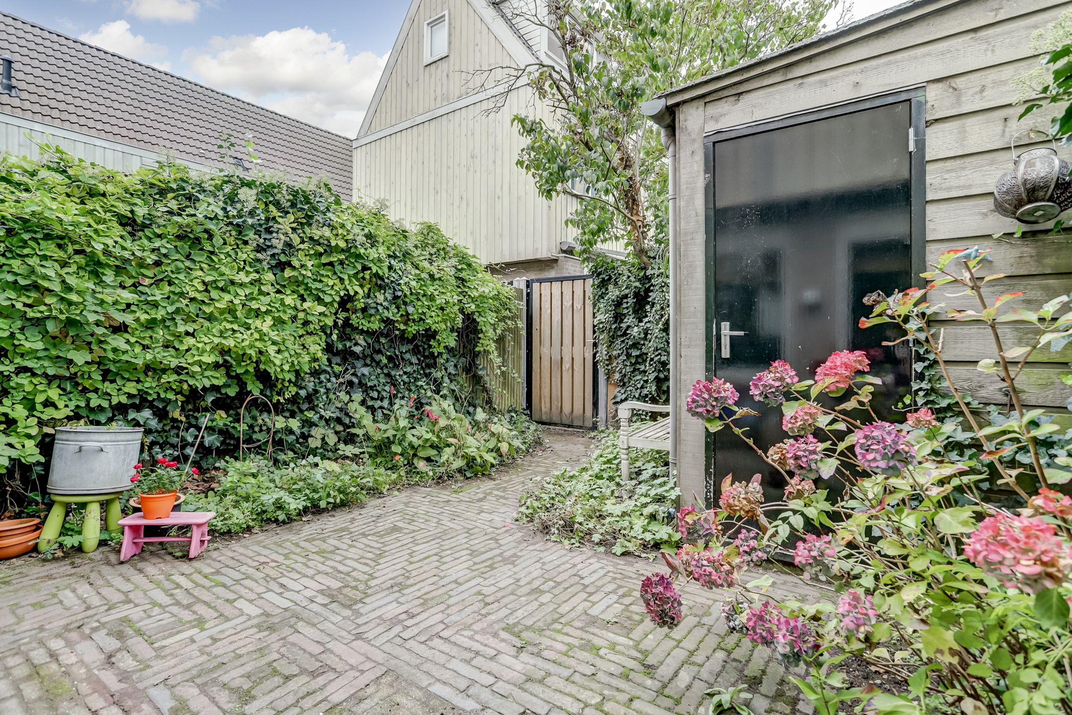 Foto 33 van Zusters van Orthenpoort 16