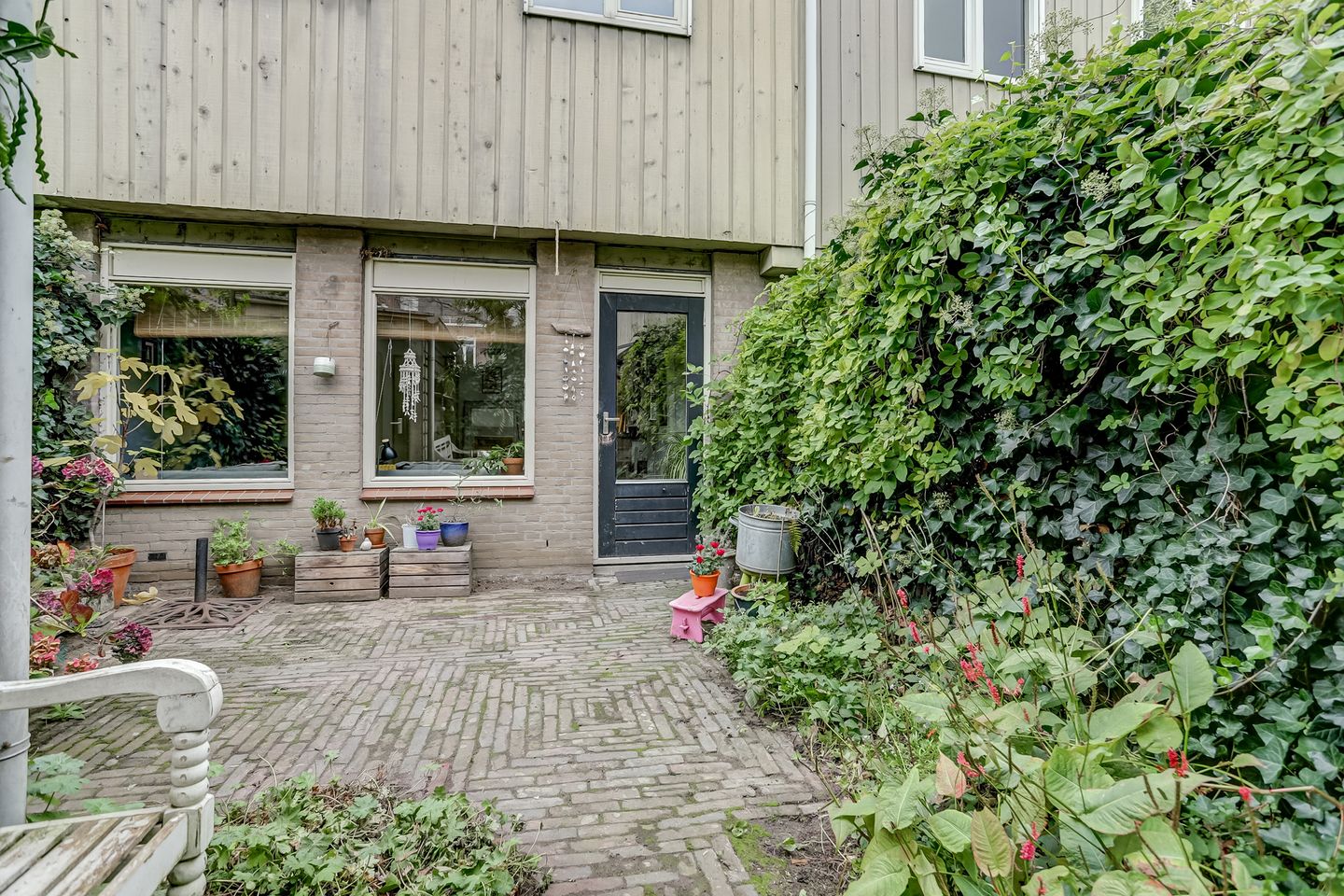 Foto 34 van Zusters van Orthenpoort 16