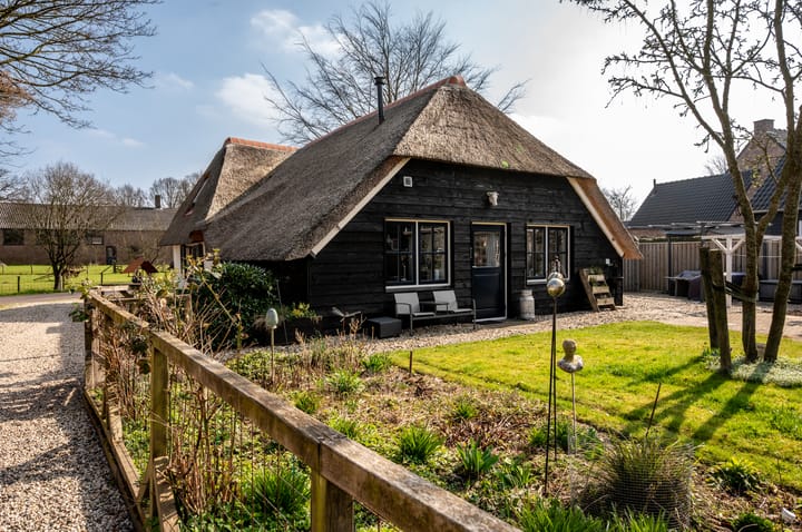 Photo 33 of Lageweg 18