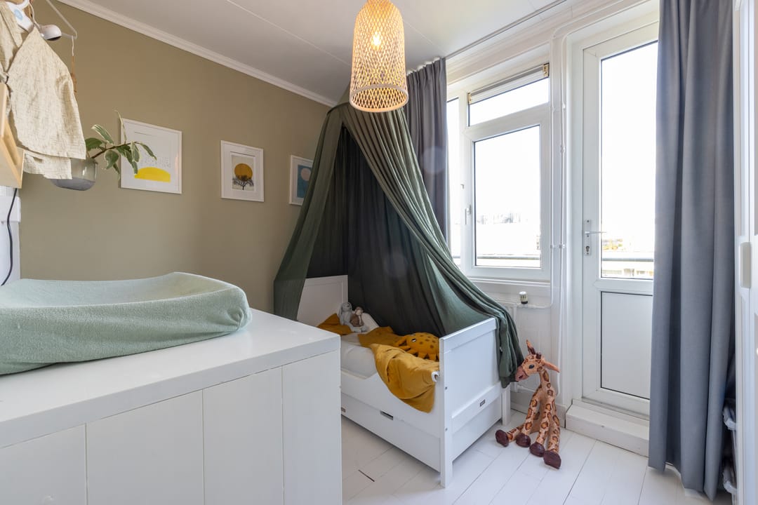 Foto 23 van Bisschopstraat 25-B