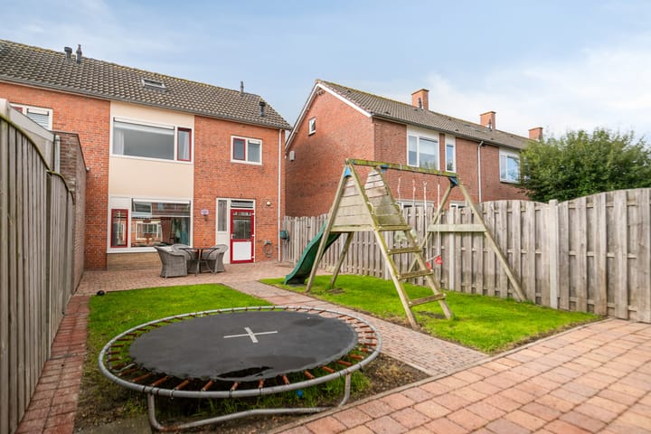 Photo 32 of President Rooseveltstraat 28