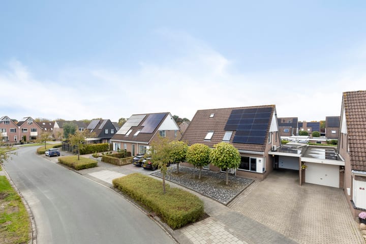 Photo 5 of Wielewaalhof 83