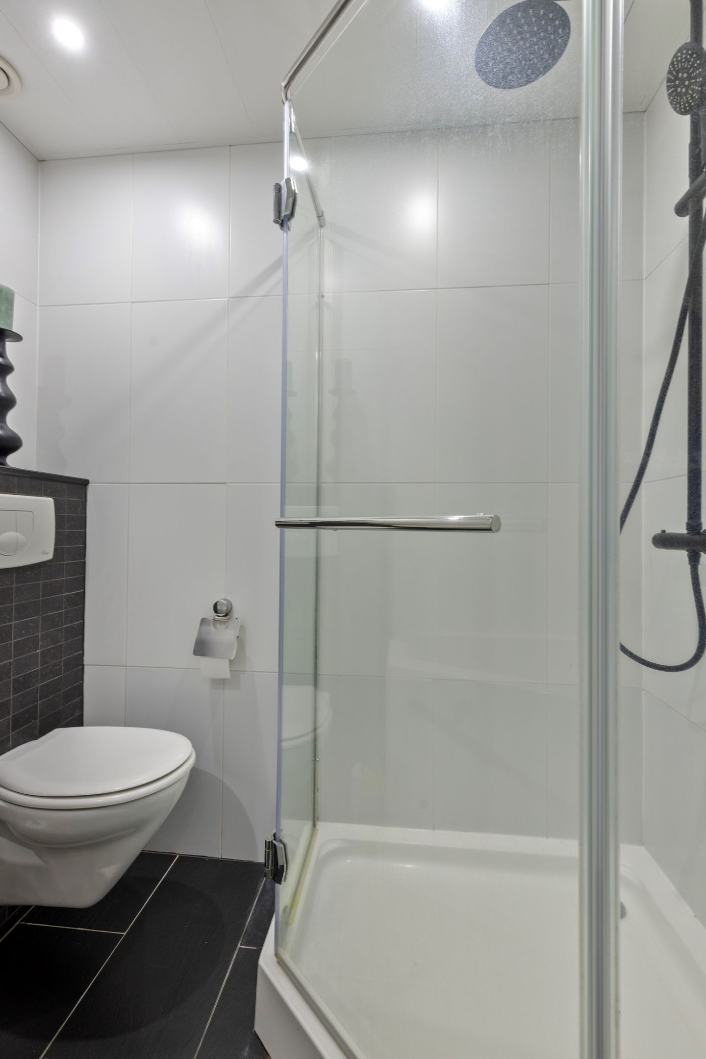 Photo 20 of Wielewaalhof 83