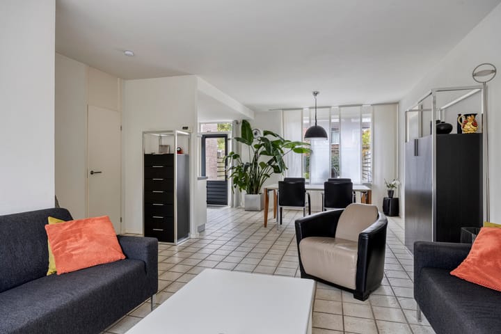 Foto 5 van Alpenlaan 215