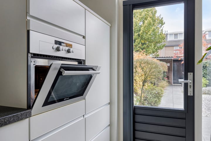 Foto 9 van Alpenlaan 215