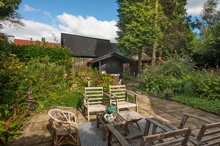 Photo 4 of Gronausestraat 143