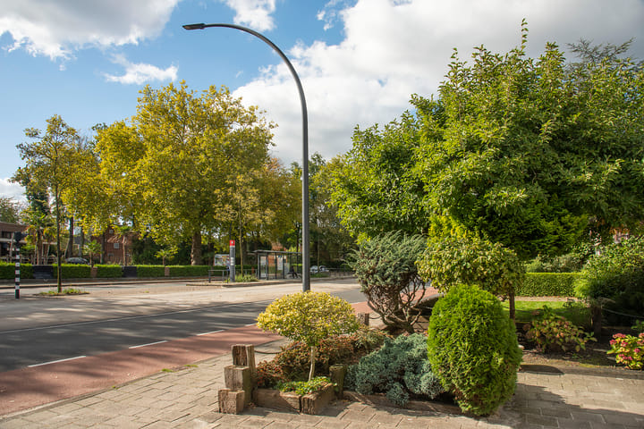 Photo 5 of Gronausestraat 143