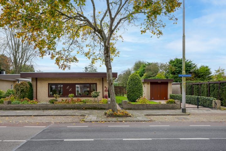 Photo 1 of Karel Doormanlaan 17