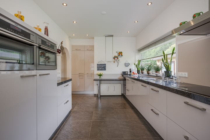 Photo 44 of Karel Doormanlaan 17