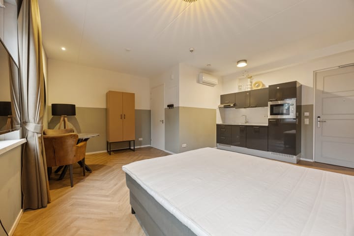 Foto 15 van Patersstraat 1-9