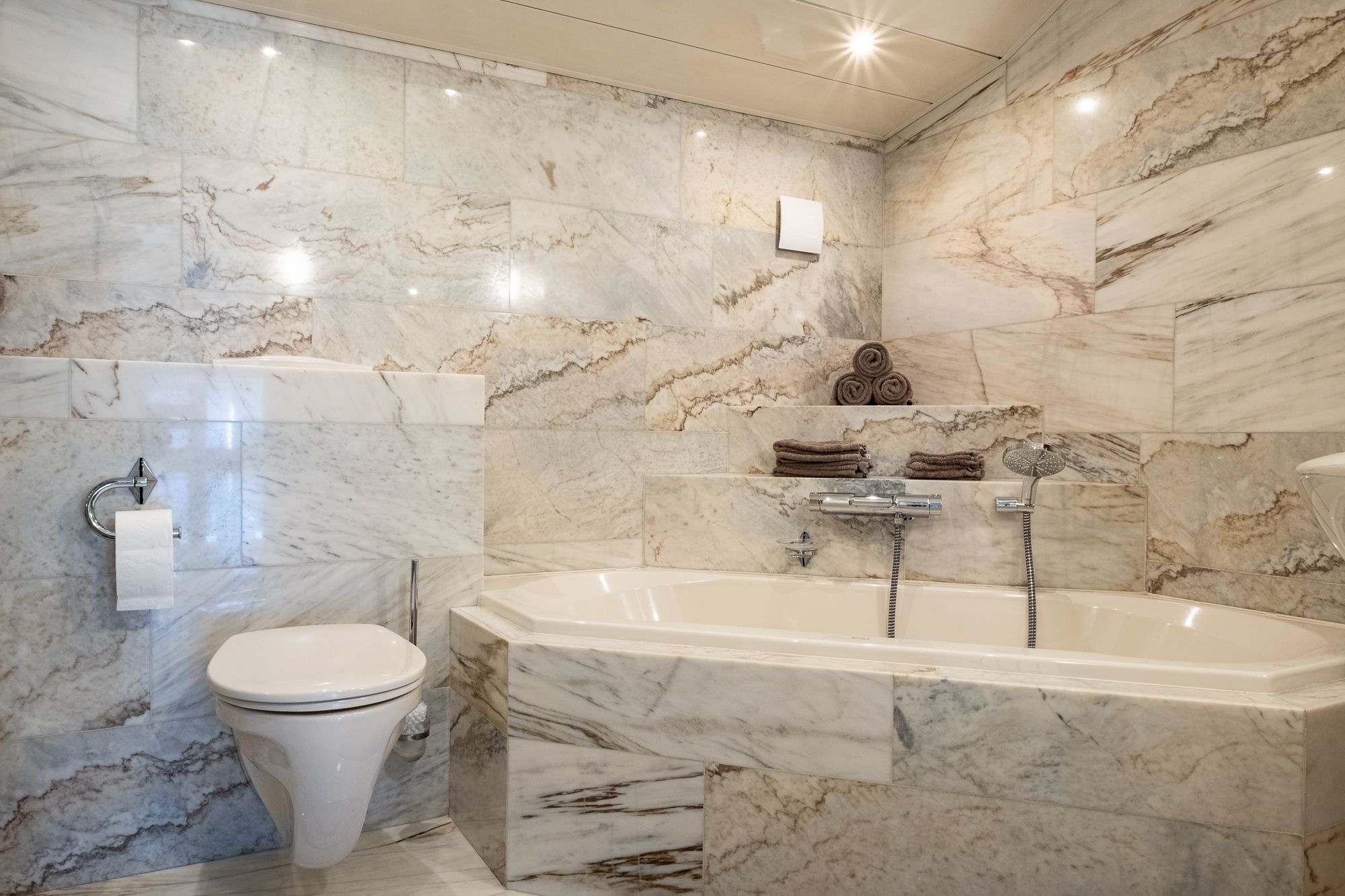 Foto 21 van De Bisweide 30