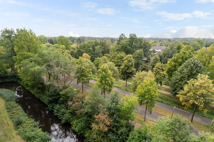 Foto 2 van Veenbesstraat 412