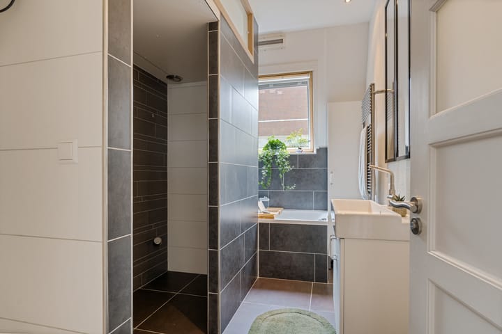 Photo 47 of Tolhuislaan 257