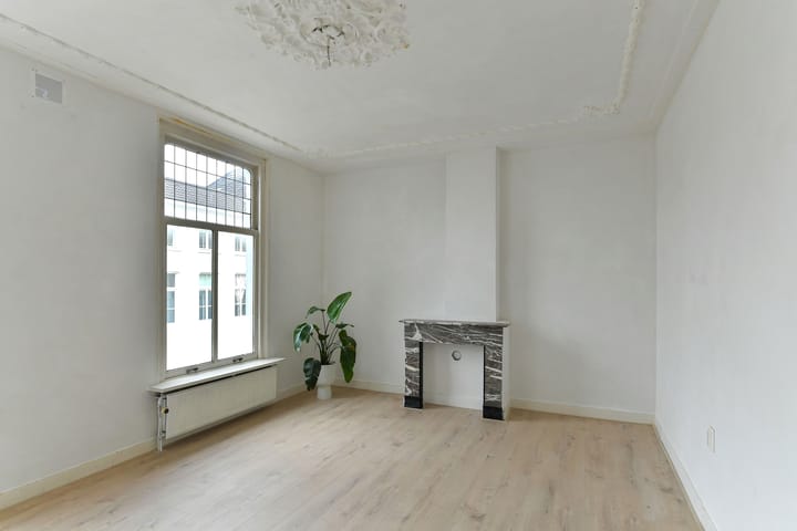 Photo 6 of Parkstraat 6-1