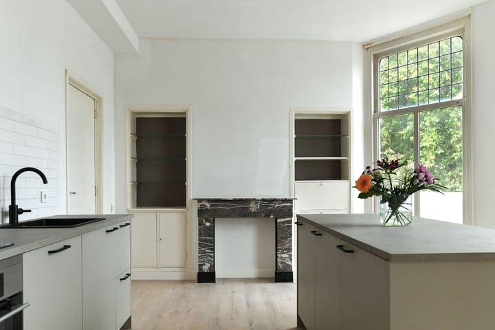 Photo 19 of Parkstraat 6-1