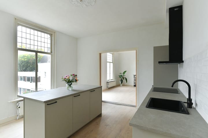 Photo 25 of Parkstraat 6-1