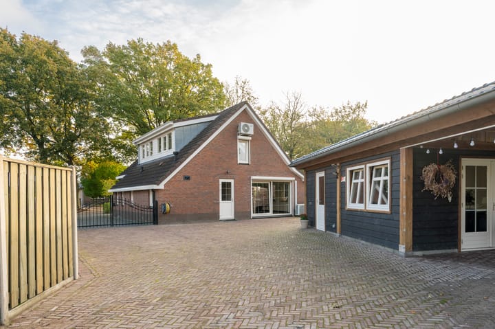 Photo 37 of Sint Gerardusstraat 119