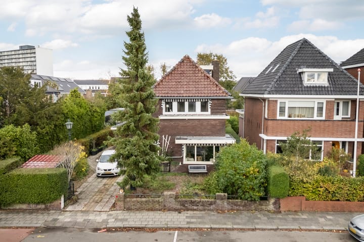 Photo 7 of Mr. P.J. Troelstraweg 124