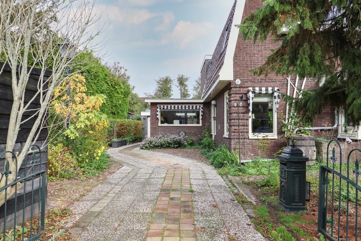 Photo 10 of Mr. P.J. Troelstraweg 124