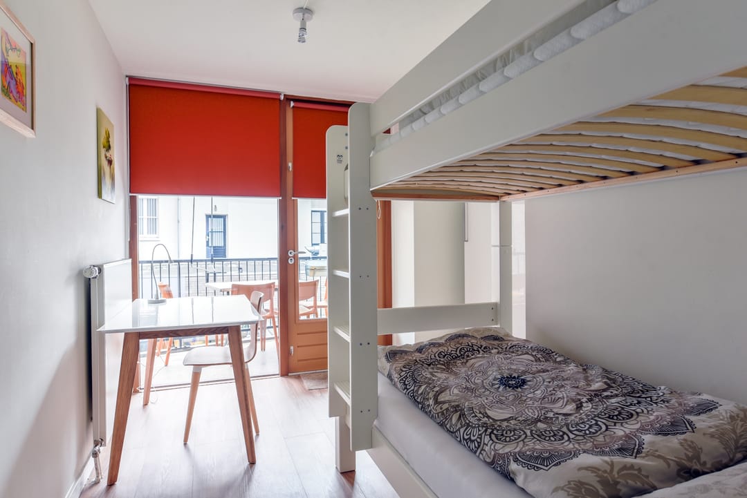 Photo 7 of Jan van Lieshoutstraat 24-D