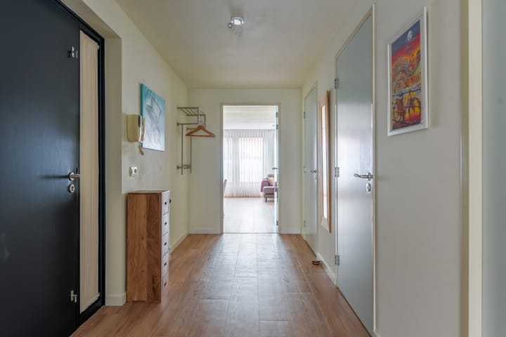 Photo 12 of Jan van Lieshoutstraat 24-D