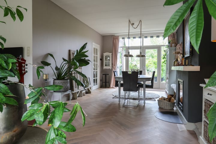 Photo 23 of Mr. P.J. Troelstraweg 124