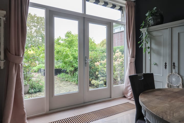 Photo 27 of Mr. P.J. Troelstraweg 124