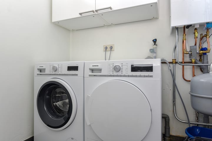 Photo 20 of Jan van Lieshoutstraat 24-D