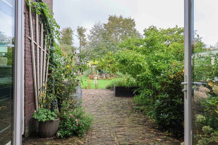 Photo 28 of Mr. P.J. Troelstraweg 124