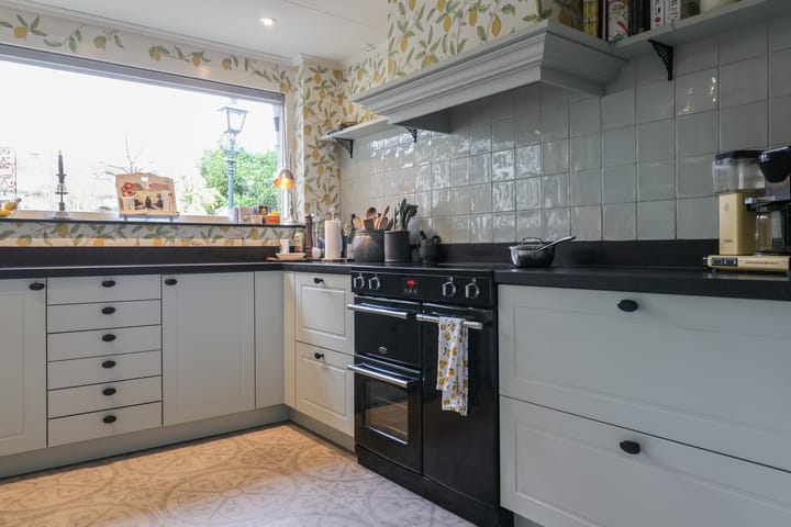 Photo 34 of Mr. P.J. Troelstraweg 124