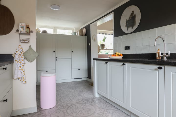 Photo 37 of Mr. P.J. Troelstraweg 124