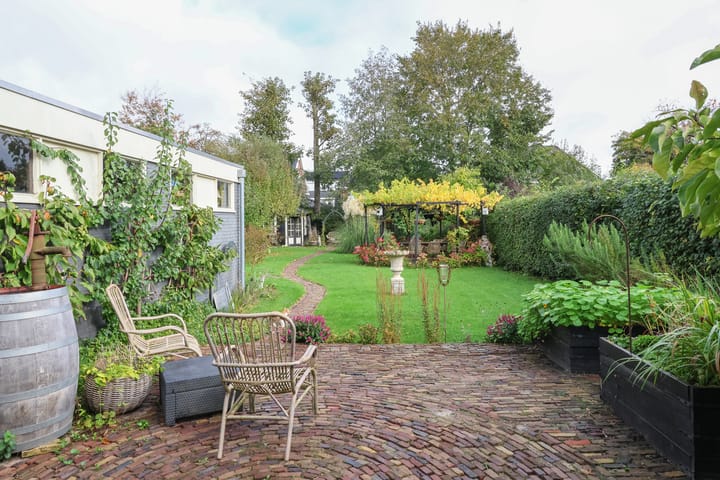 Photo 67 of Mr. P.J. Troelstraweg 124