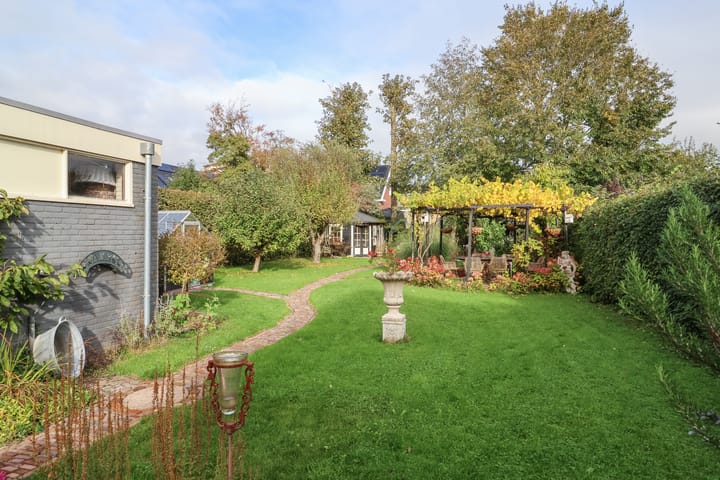 Photo 68 of Mr. P.J. Troelstraweg 124