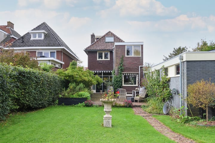 Photo 80 of Mr. P.J. Troelstraweg 124