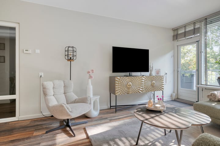 Photo 23 of Pollux 141