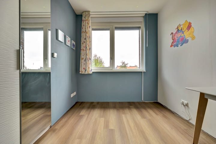 Photo 14 of John Denverlaan 19